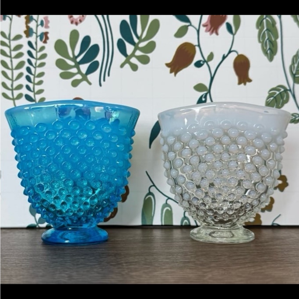 Vintage Fenton Hobnail Mini Vases (2)